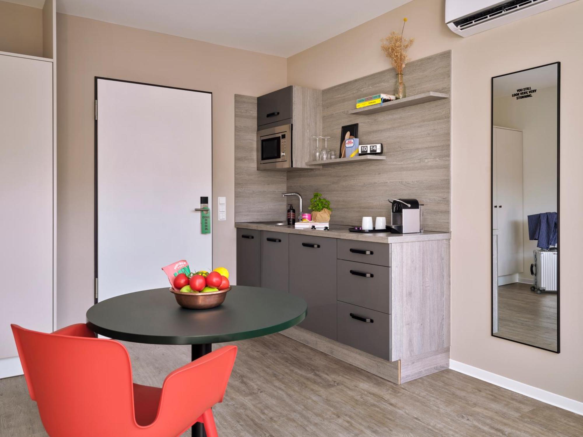 Stayery Cologne Suelz المظهر الخارجي الصورة